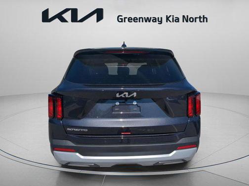 2025 Kia Sorento LX