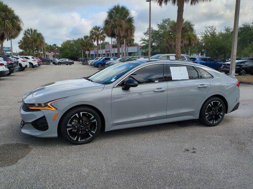 2023 Kia K5 GT-Line