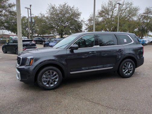 2025 Kia Telluride LX
