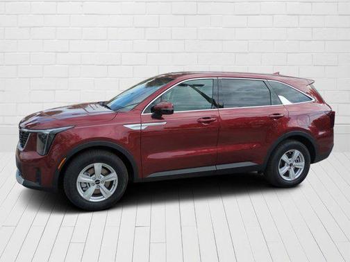 2025 Kia Sorento LX