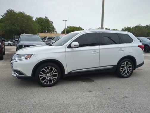 2018 Mitsubishi Outlander SEL