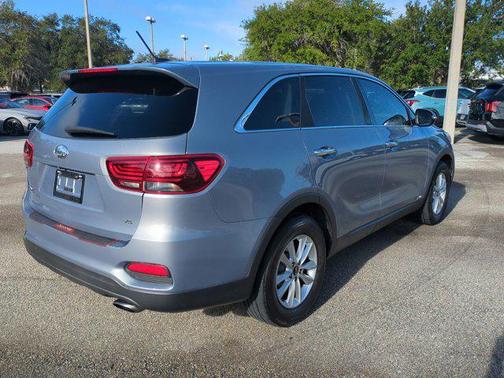 2020 Kia Sorento LX