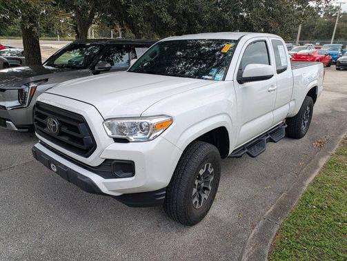 2022 Toyota Tacoma SR