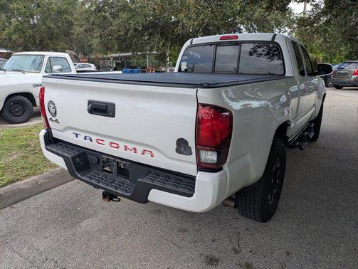 2022 Toyota Tacoma SR