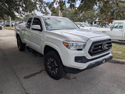 2022 Toyota Tacoma SR
