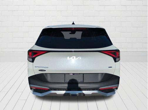 2025 Kia Sportage Hybrid LX