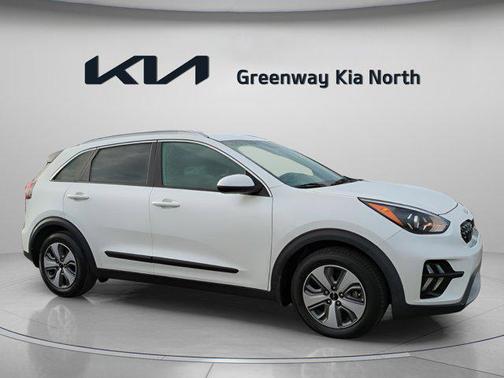 2022 Kia Niro LX