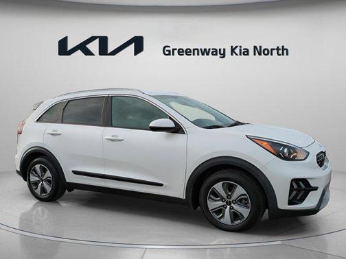 2022 Kia Niro LX