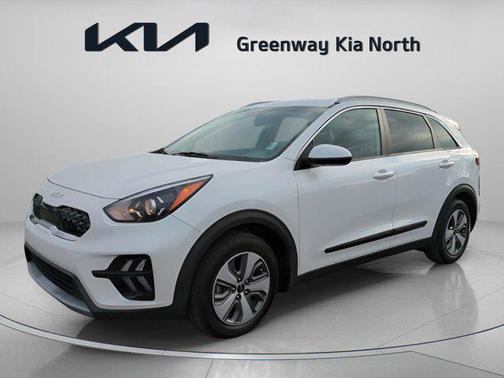 2022 Kia Niro LX