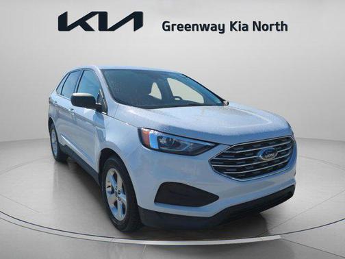 2020 Ford Edge SE
