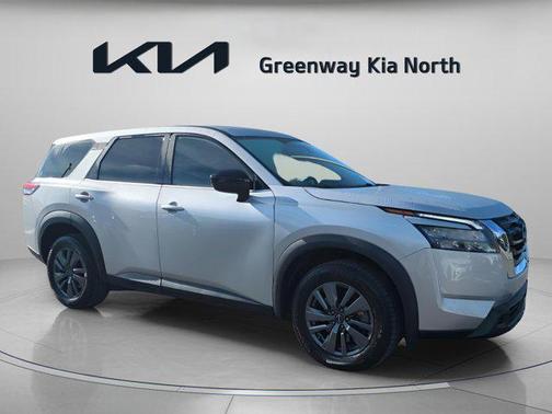 2023 Nissan Pathfinder S FWD