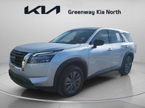 2023 Nissan Pathfinder S FWD
