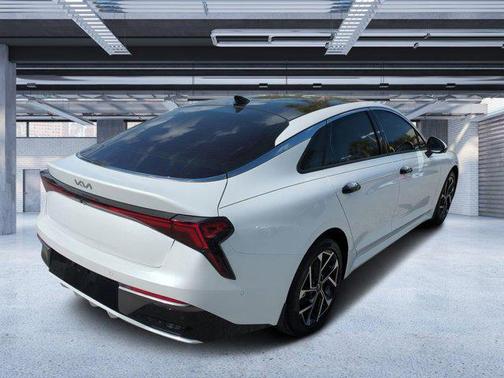 2025 Kia K5 EX