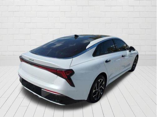 2025 Kia K5 EX