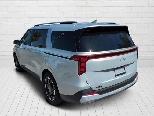 2025 Kia Carnival EX