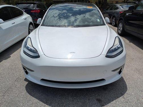 2020 Tesla Model 3 Standard Range