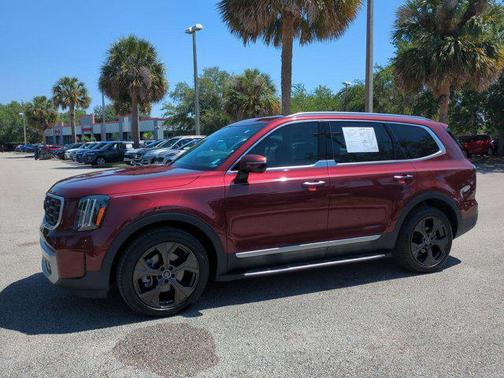 2023 Kia Telluride SX