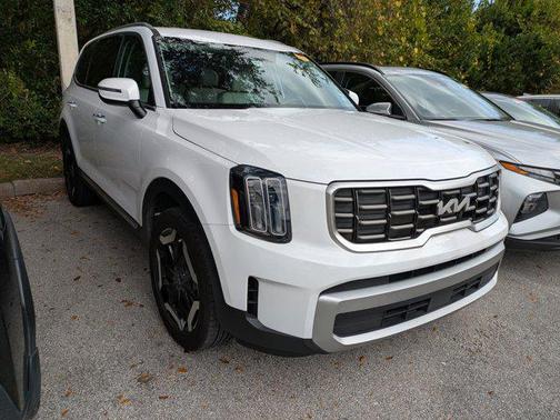 2023 Kia Telluride S