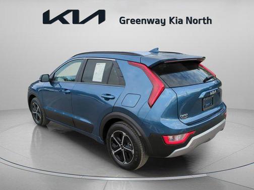 2025 Kia Niro EX