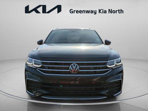 2023 Volkswagen Tiguan 2.0T SEL R-Line 4MOTION