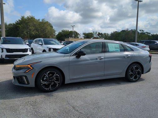 2025 Kia K5 GT-Line