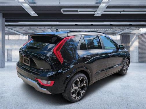 2025 Kia Niro Touring