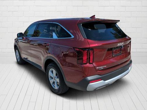 2025 Kia Sorento LX