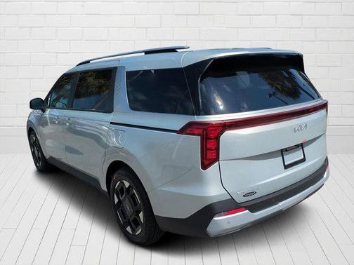 2025 Kia Carnival EX