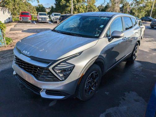 2024 Kia Sportage LX