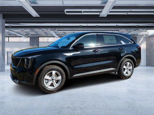 2025 Kia Sorento LX