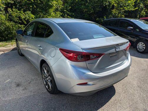 2018 Mazda Mazda3 Touring