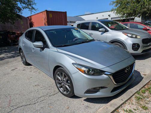 2018 Mazda Mazda3 Touring