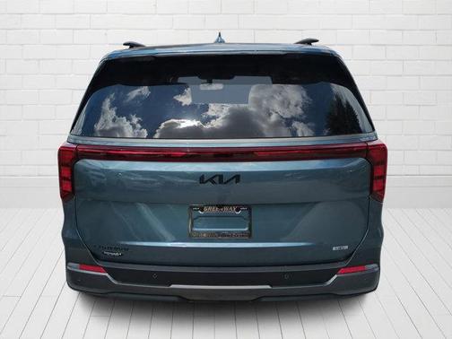 2025 Kia Carnival Hybrid SX