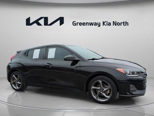 2020 Hyundai Veloster 2
