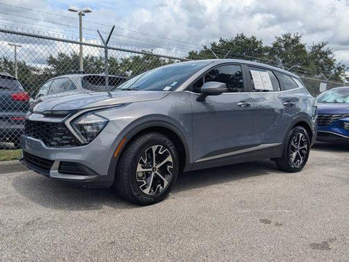 2023 Kia Sportage EX