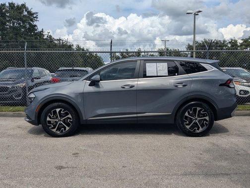 2023 Kia Sportage EX