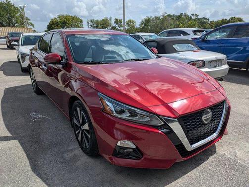 2022 Nissan Altima 2.5 SL