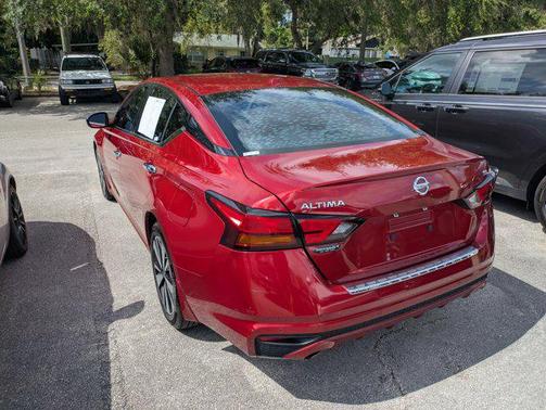 2022 Nissan Altima 2.5 SL