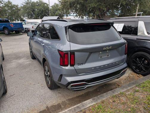 2022 Kia Sorento S