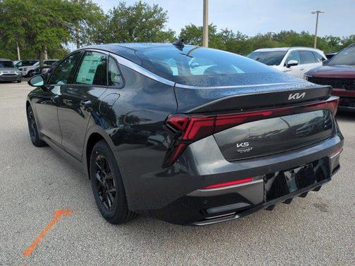 2025 Kia K5 LXS