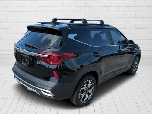 2022 Kia Seltos EX