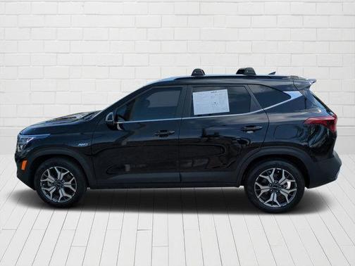 2022 Kia Seltos EX