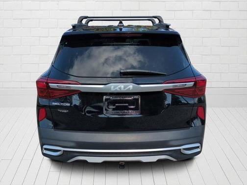 2022 Kia Seltos EX
