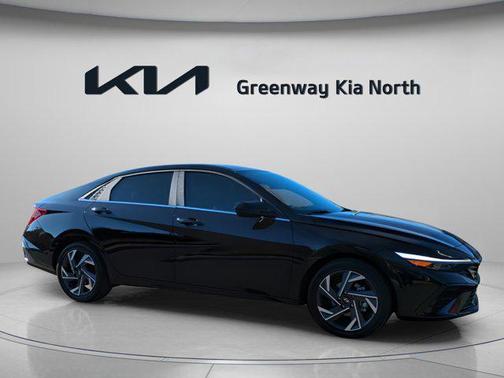 2025 Hyundai ELANTRA SEL