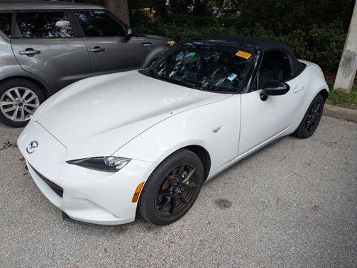 2021 Mazda MX-5 Miata Sport
