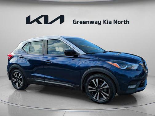 2020 Nissan Kicks SR