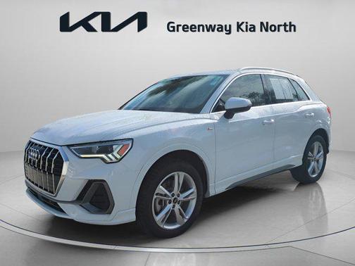 2022 Audi Q3 45 S line Premium Plus