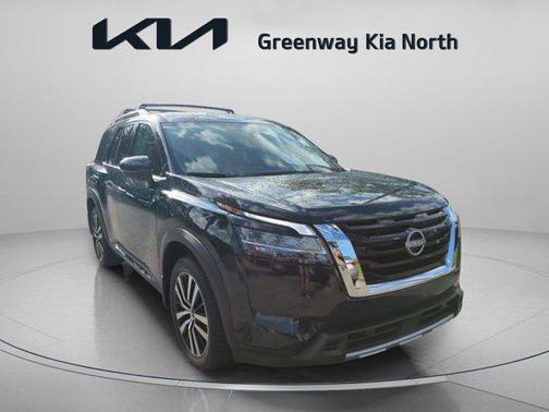 2024 Nissan Pathfinder Platinum 4WD
