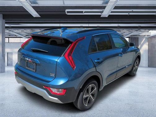 2025 Kia Niro EX