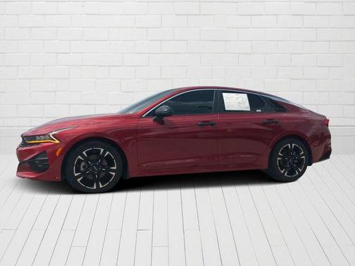 2022 Kia K5 GT-Line